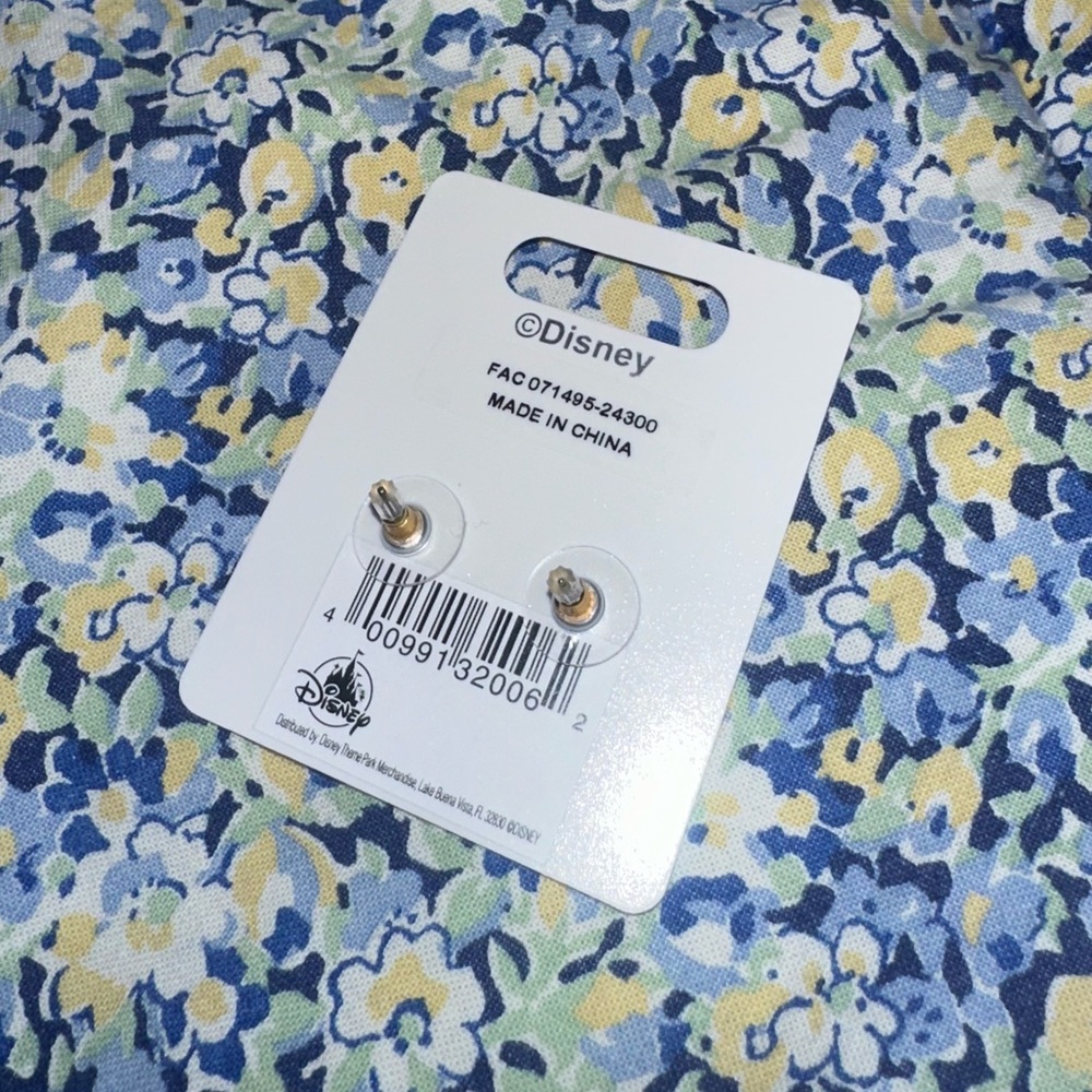 2025 Disney Parks May Birthstone Stud Earrings - Gold and Green CZ - Picture 3 of 3